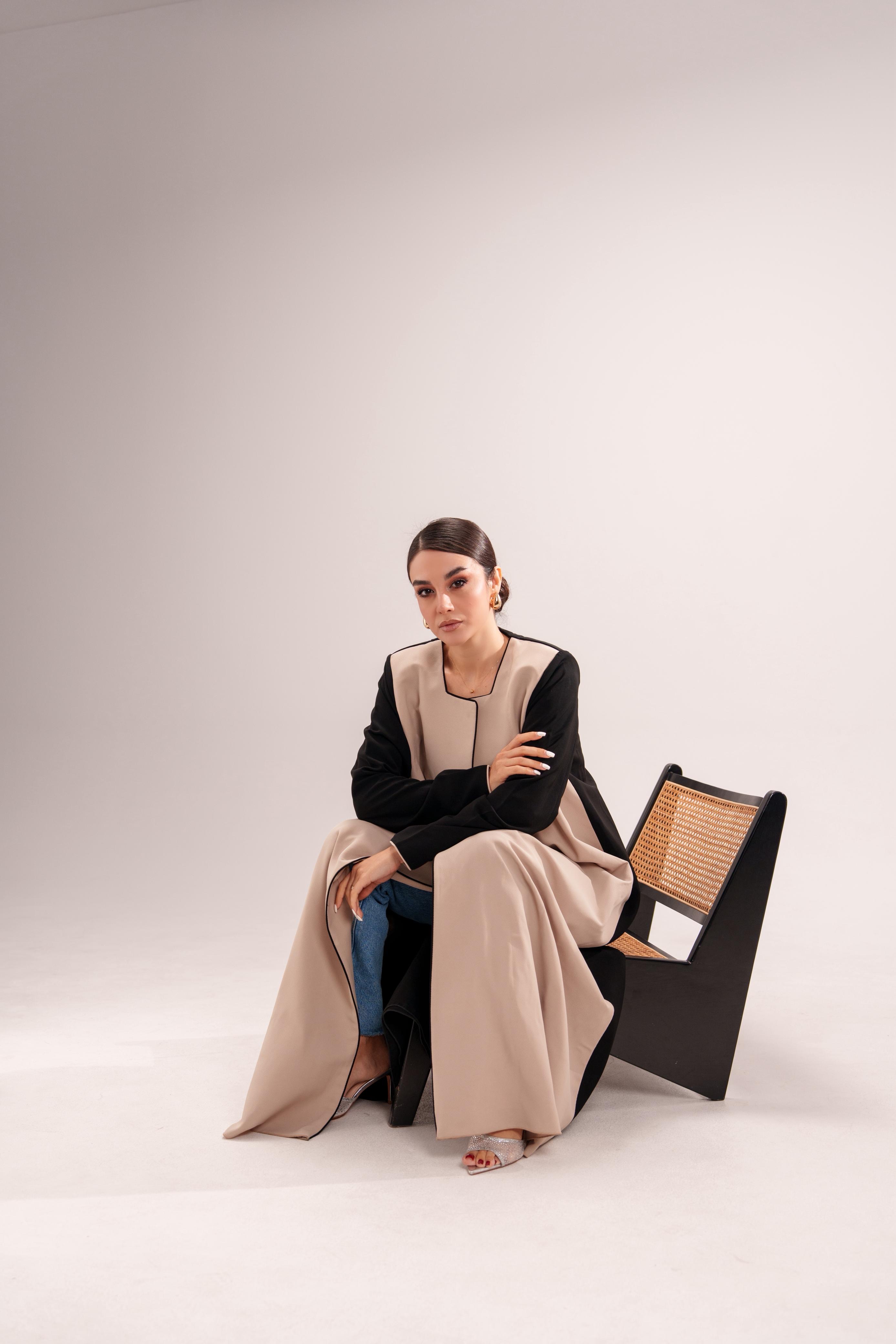 LOOK 01