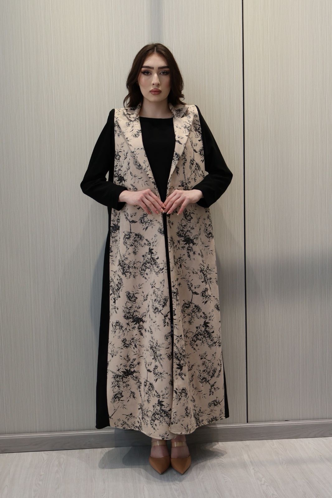LOOK 01