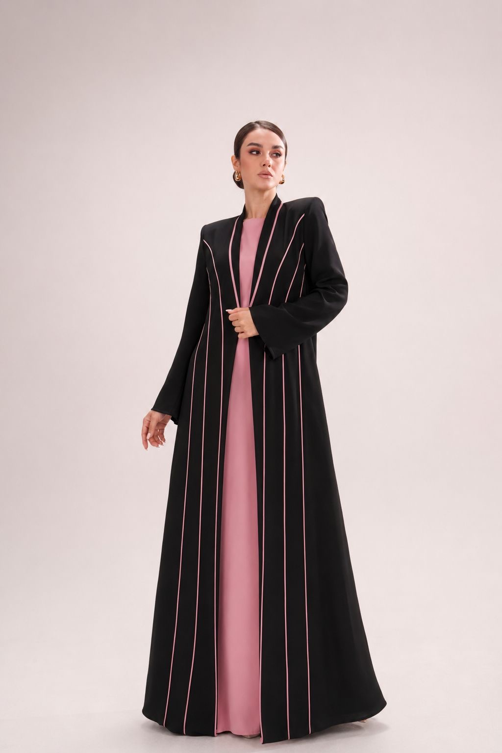LOOK 01